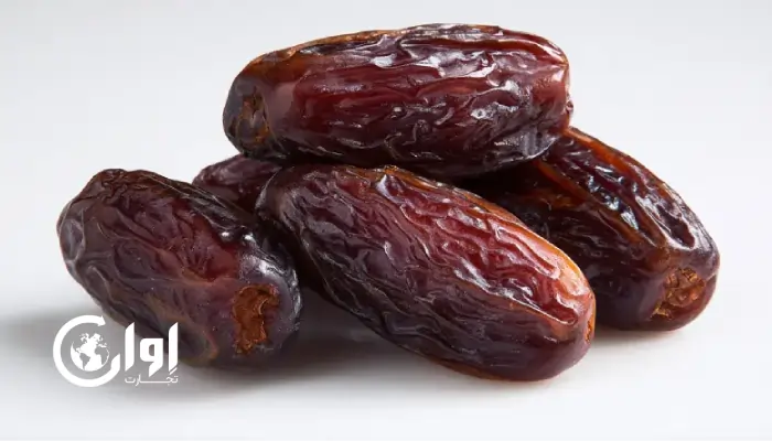 تصویر خرمای کشیده ربی. اوان تجارت