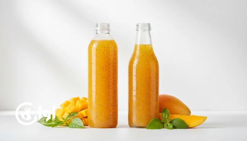 نوشیدنی تخم شربتی انبه صادراتی در بطری و شیشه با دانه‌های تخم شربتی و رنگ طبیعی انبه